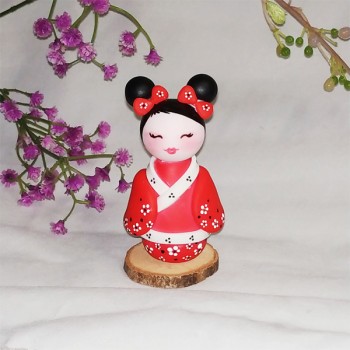 Figurine poupée asiatique par Natasel