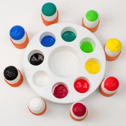 Paint palette + 8 stencil brushes with plastic body