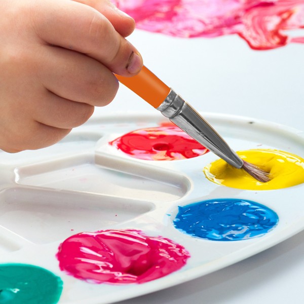 Palettes de bacs à peinture, palettes de peinture en plastique permettant  aux étudiants de peindre sur un projet scolaire ou un cours d'art