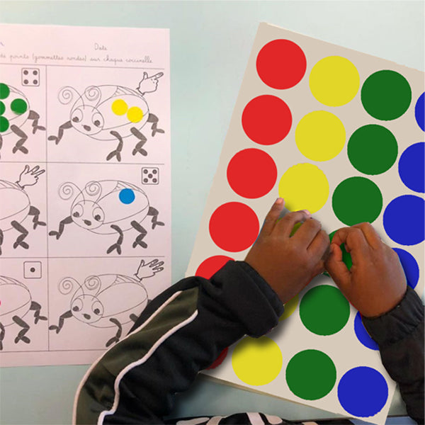 Lot de 5 rouleaux 5 couleurs gommettes rondes 25mm