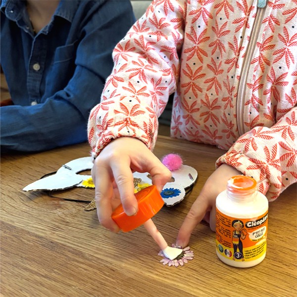 Coffret de 5 flacons de gel pailletés Néon 100ml + 1 masque