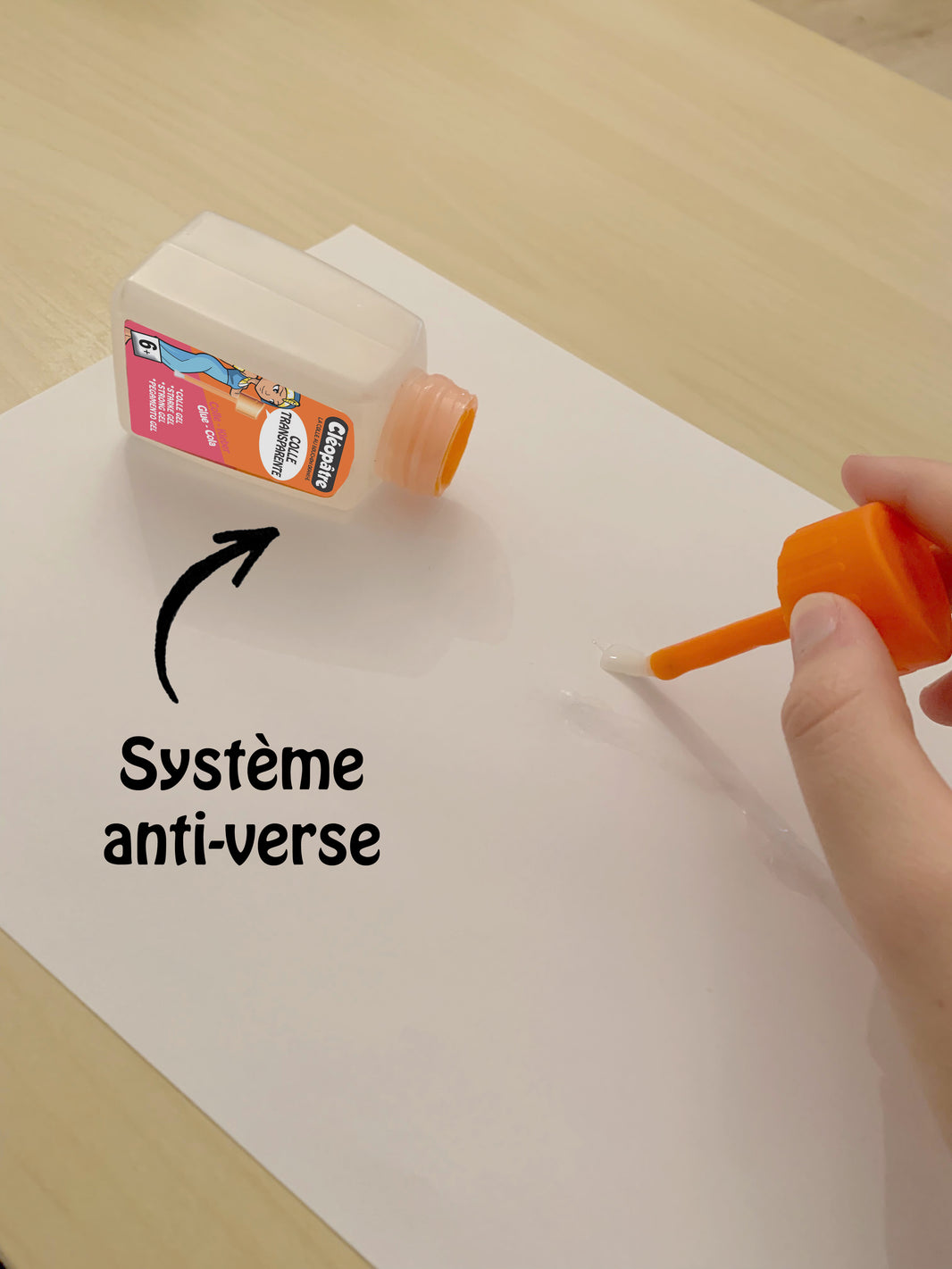 Colle transparente "Adhésive" en 80g avec pinceau incorporé