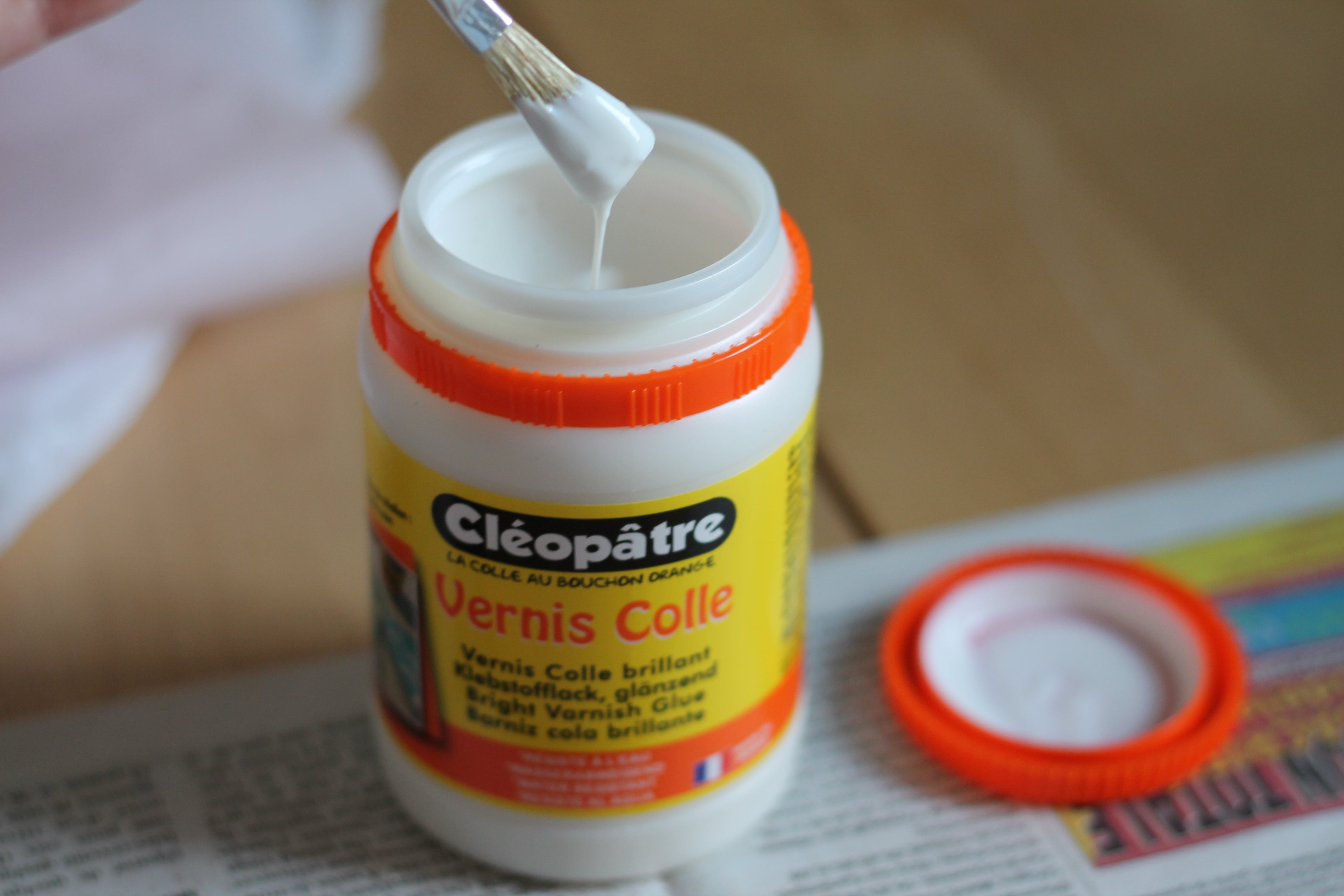 Vernis Colle Brillant