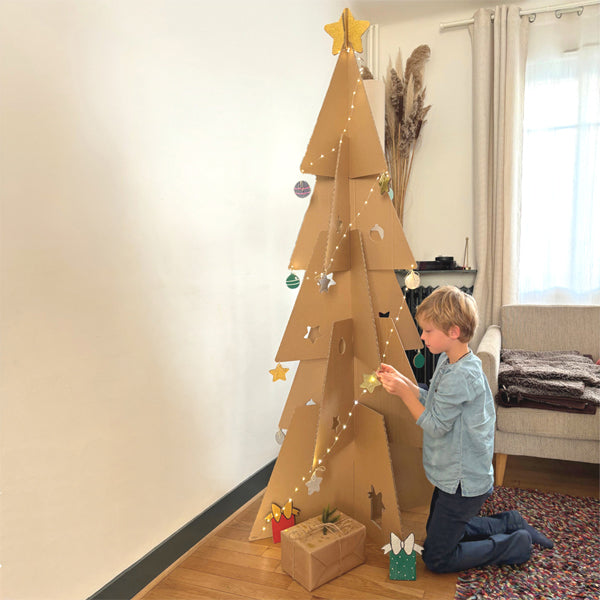 Sapin en carton kraft à décorer, hauteur 2 mètres